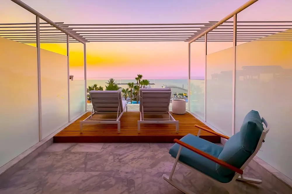 HOTEL: Radisson Beach Resort Larnaca