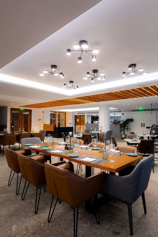 HOTEL: Radisson Beach Resort Larnaca