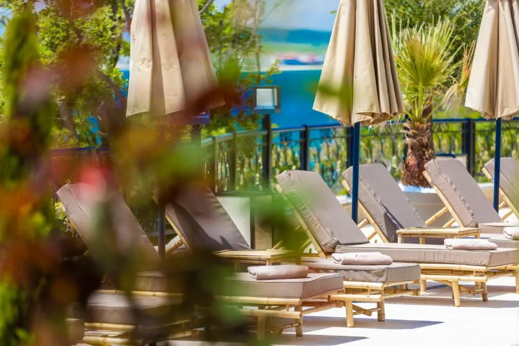 HOTEL: Onyx Beach Residence - Free Beach Access and Parking