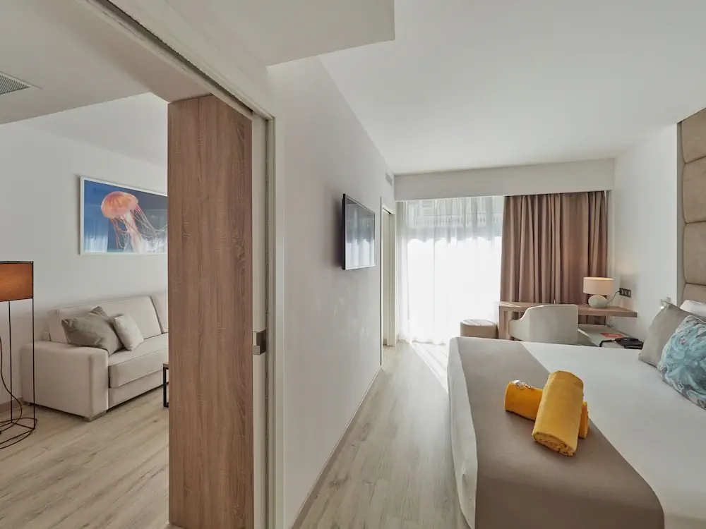 HOTEL: BQ Aguamarina Boutique Hotel