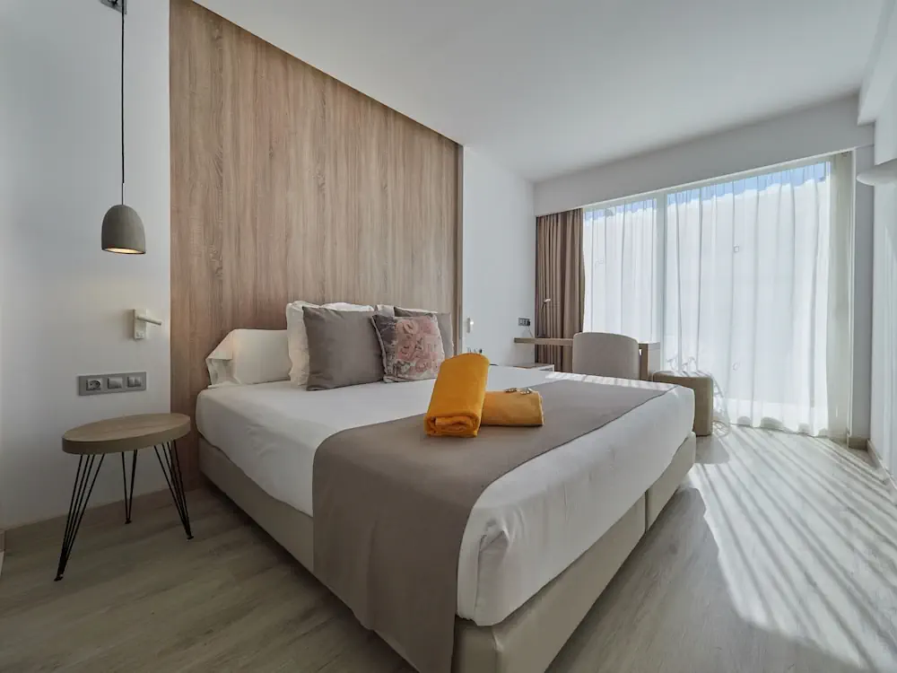 HOTEL: BQ Aguamarina Boutique Hotel