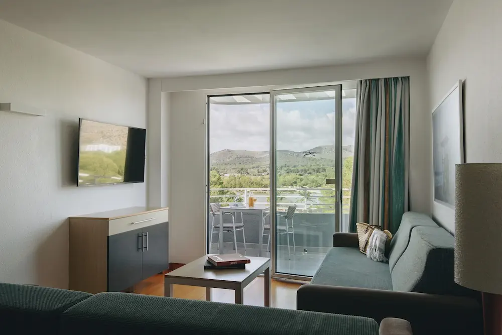 HOTEL: Hotel Ivory Playa Sports and Spa
