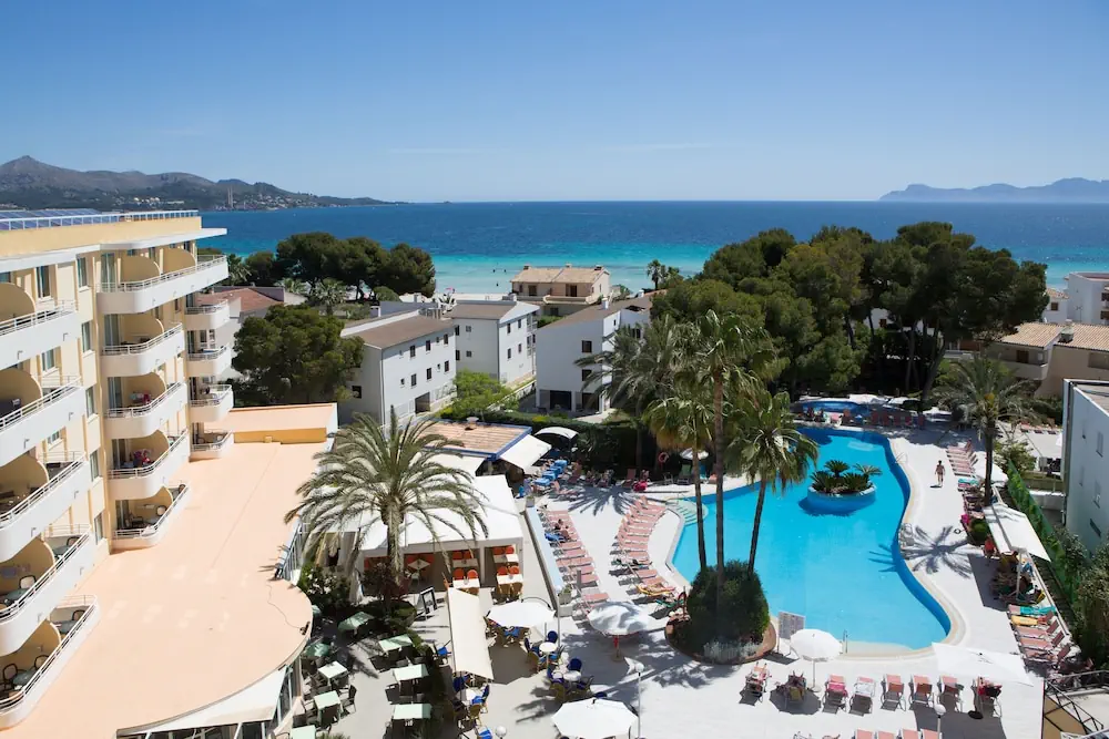 HOTEL: Hotel Ivory Playa Sports and Spa