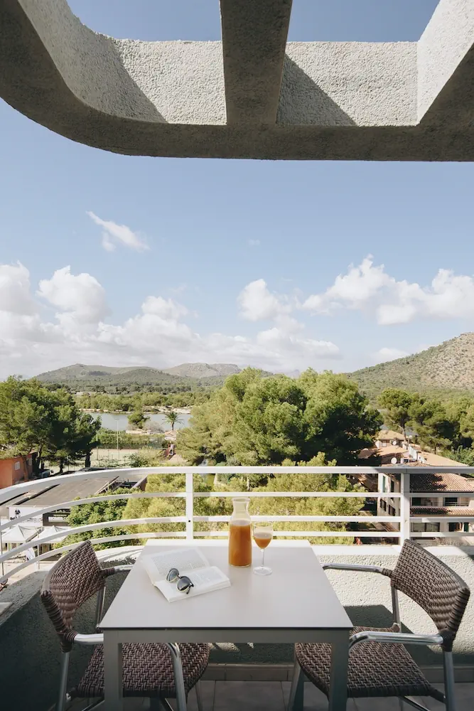 HOTEL: Hotel Ivory Playa Sports and Spa