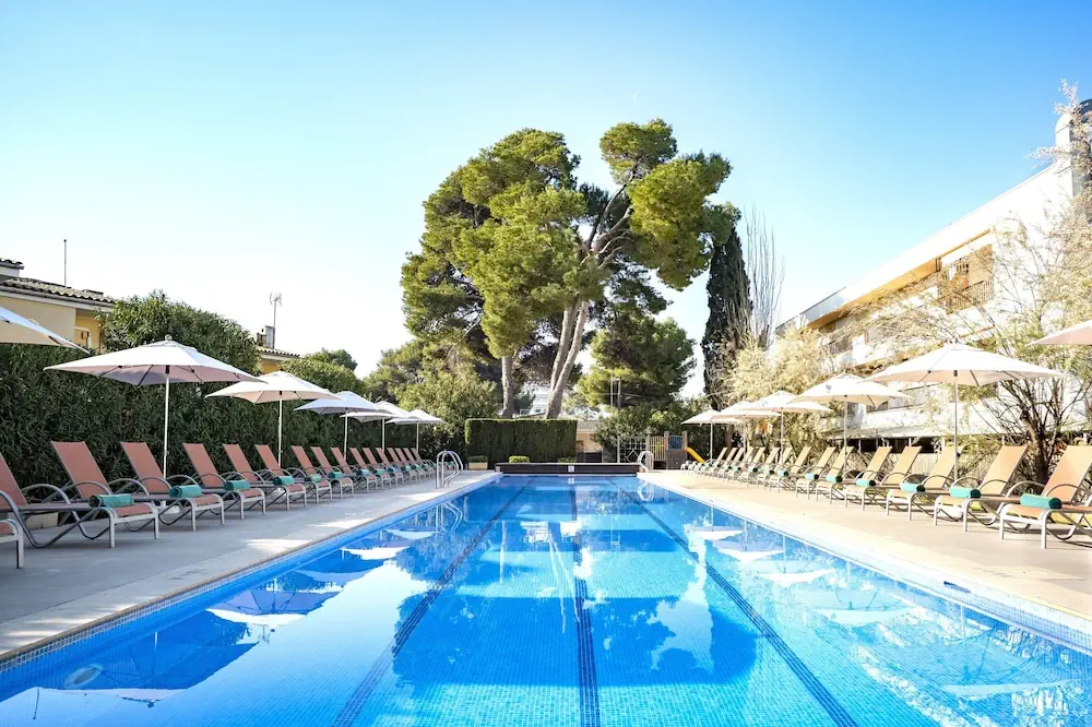 HOTEL: Hotel Ivory Playa Sports and Spa