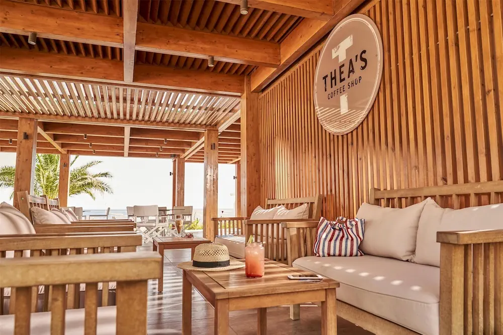HOTEL: Lindos Bay Suites