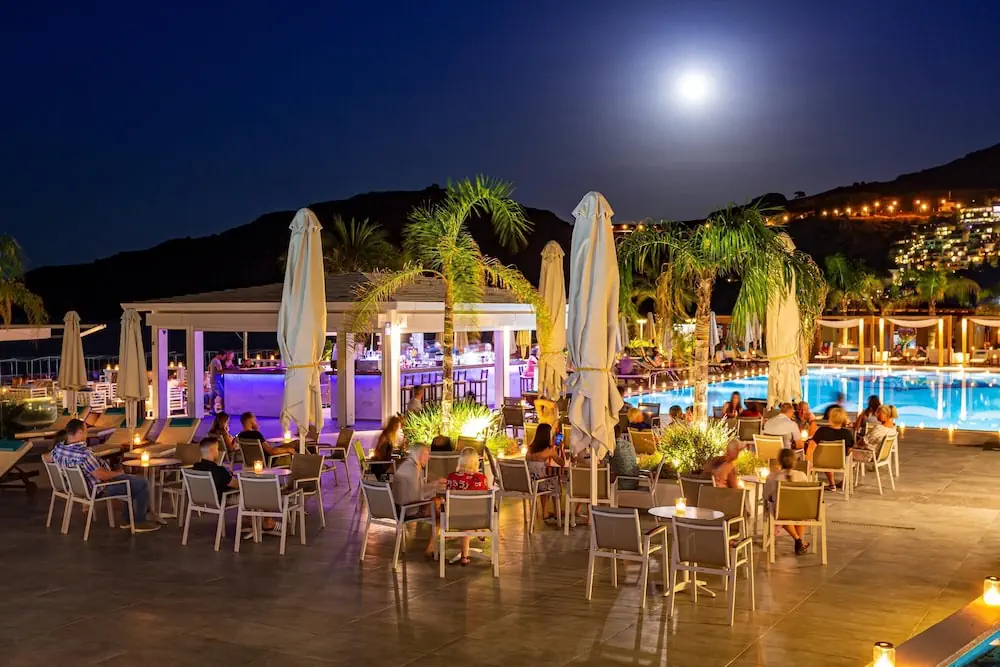 HOTEL: Lindos Bay Suites