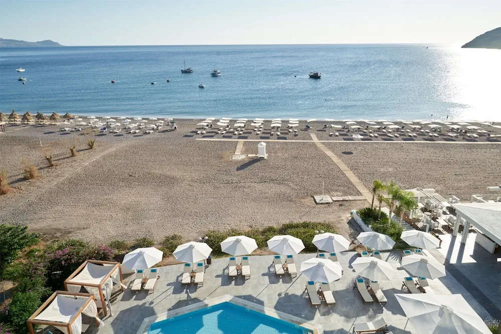 HOTEL: Lindos Bay Suites