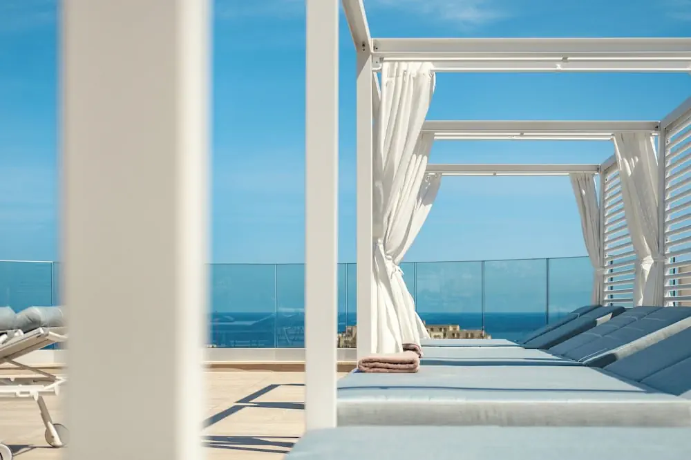 HOTEL: Hyatt Regency Malta