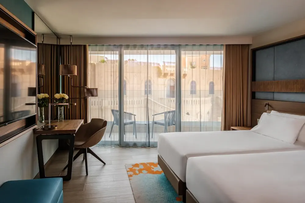HOTEL: Hyatt Regency Malta