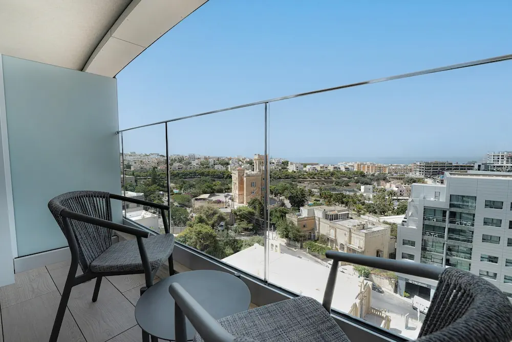 HOTEL: Hyatt Regency Malta