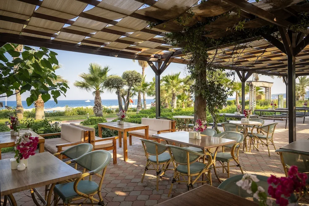 HOTEL: L'Oceanica Beach Resort Hotel - All Inclusive
