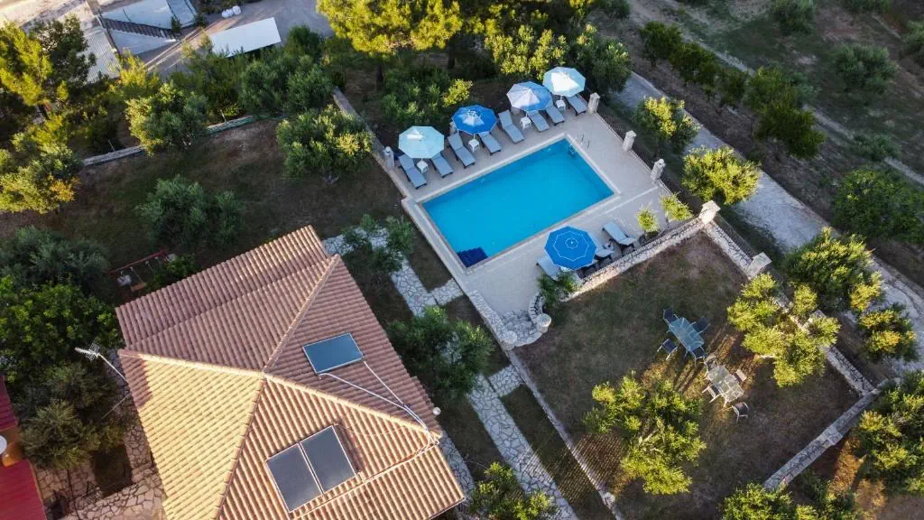 HOTEL: Aeolos Zante Villas with Heated Pool