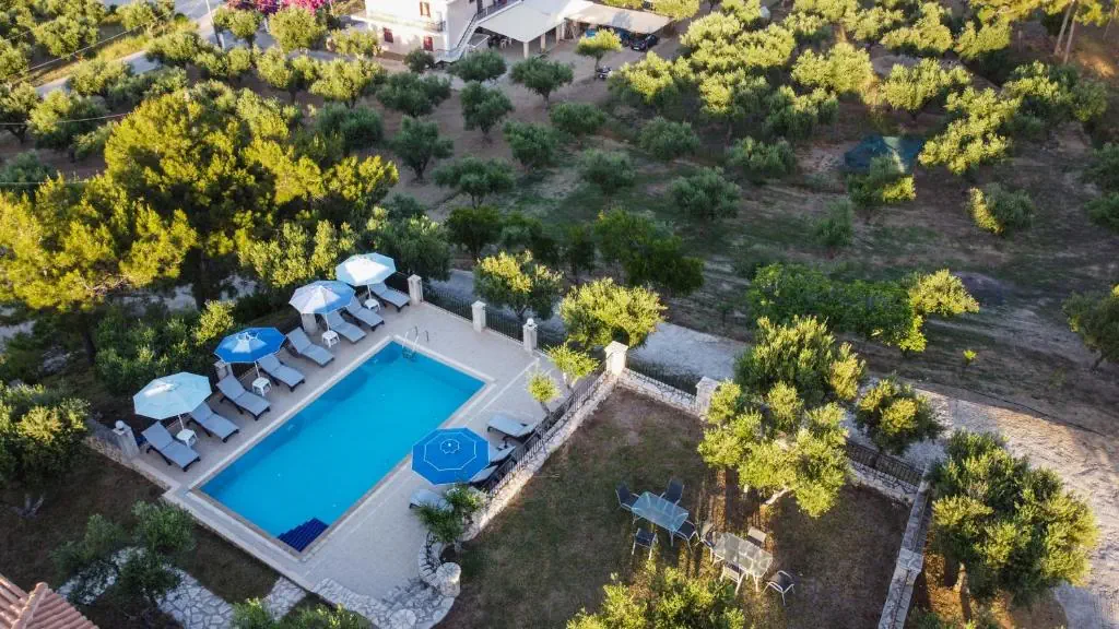 HOTEL: Aeolos Zante Villas with Heated Pool