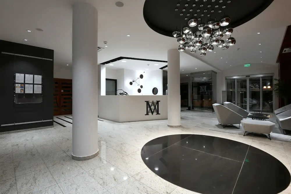 HOTEL: Aparthotel Milenij