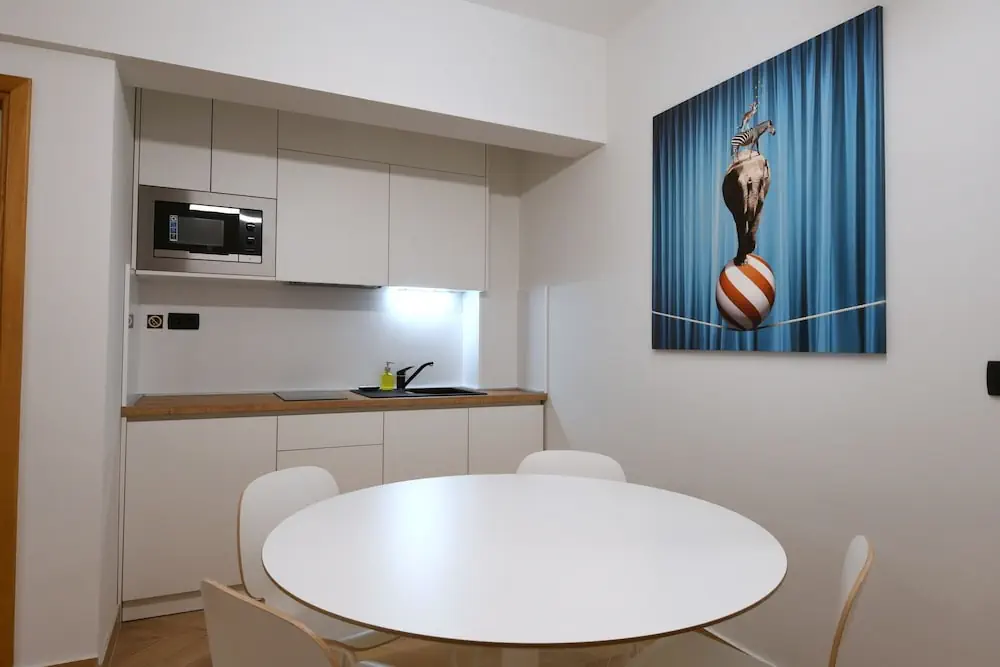 HOTEL: Aparthotel Milenij