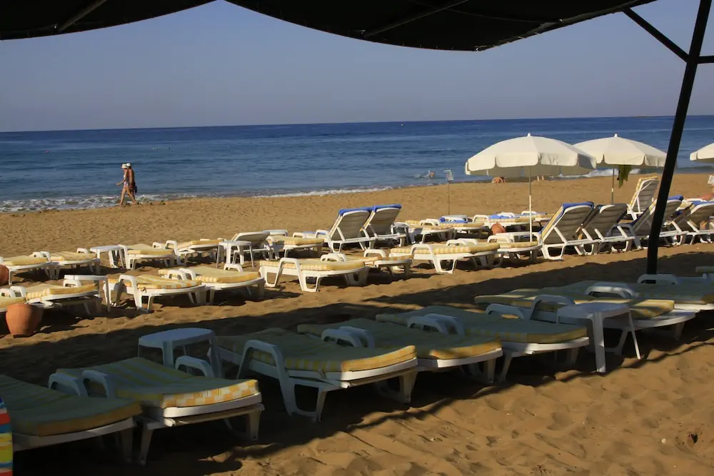 HOTEL: AQI Pegasos Resort