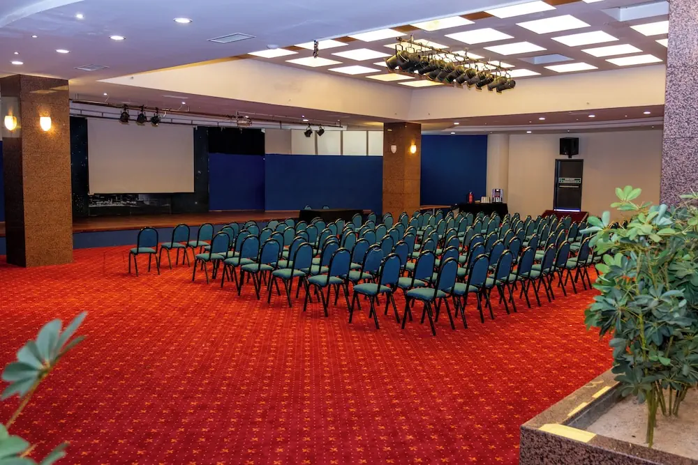 HOTEL: AQI Pegasos Resort