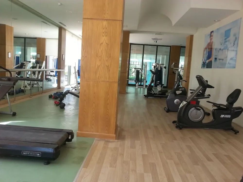 HOTEL: AQI Pegasos Resort