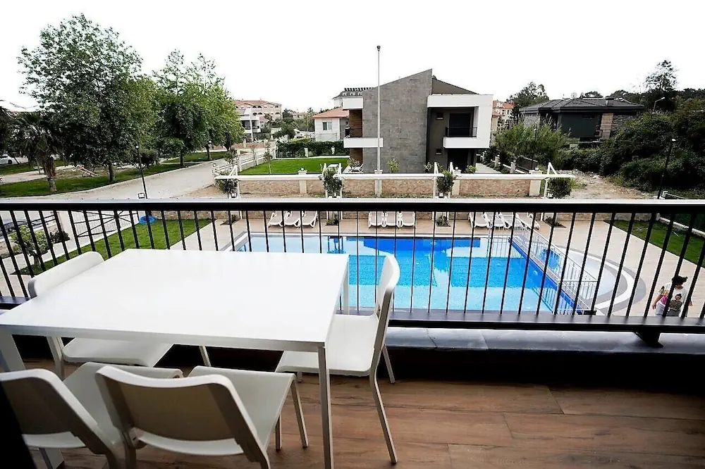 HOTEL: Hotel Camyuva Beach