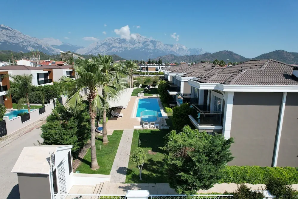 HOTEL: Hotel Camyuva Beach