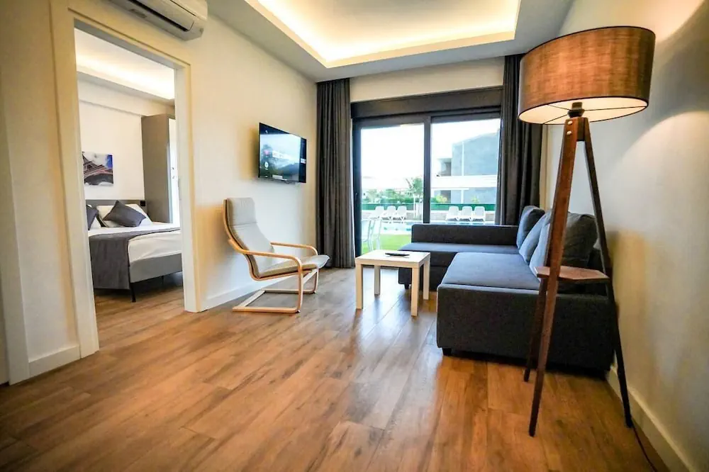 HOTEL: Hotel Camyuva Beach