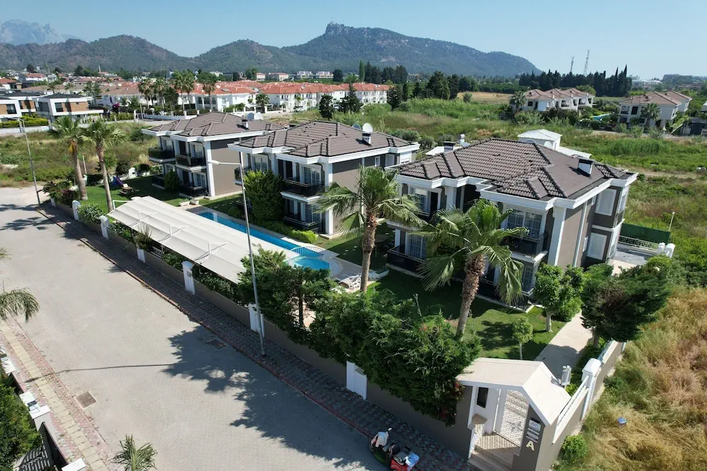 HOTEL: Hotel Camyuva Beach