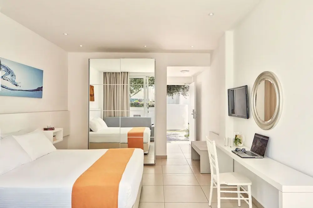 HOTEL: Atlantica Sancta Napa Resort