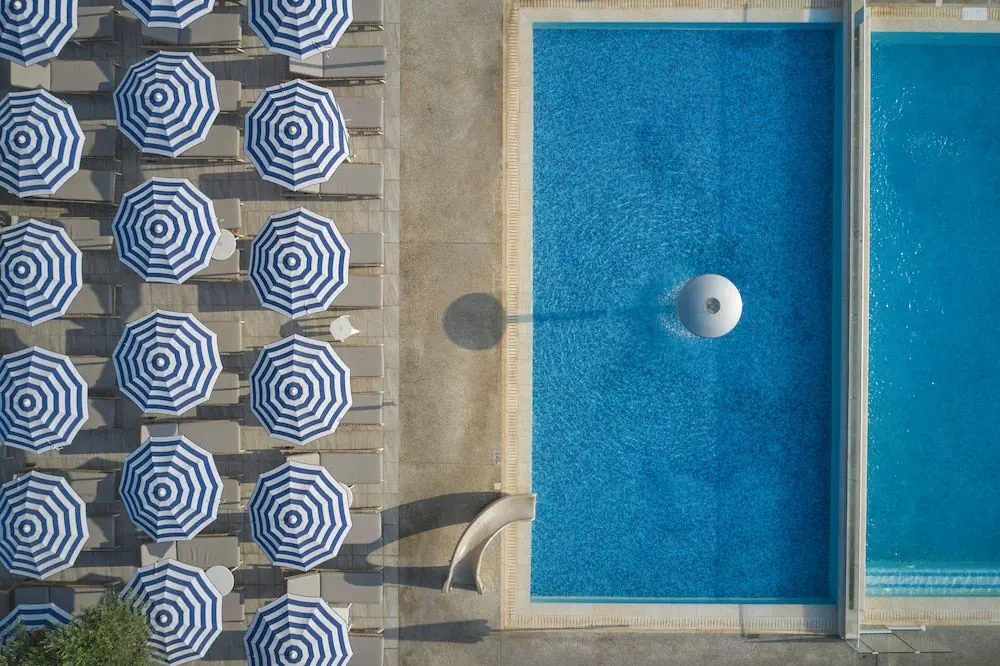 HOTEL: Atlantica Sancta Napa Resort