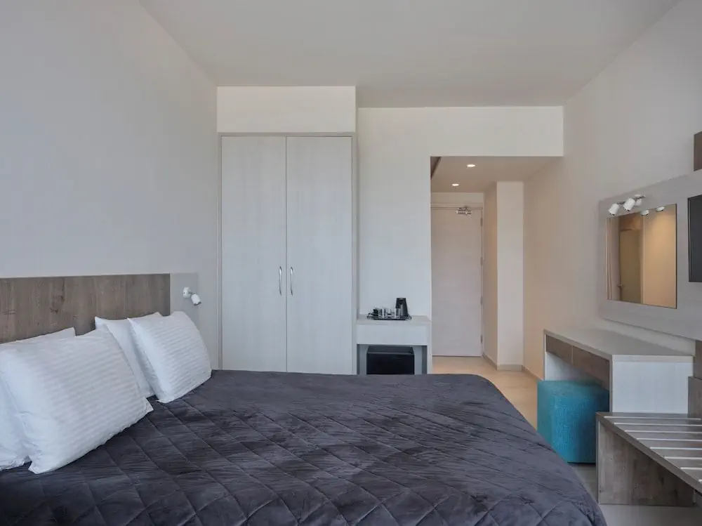 HOTEL: Atlantica Sancta Napa Resort