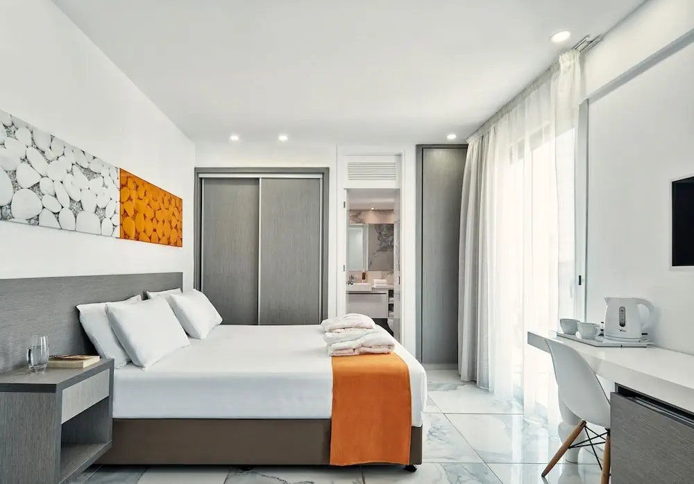 HOTEL: Atlantica Sancta Napa Resort