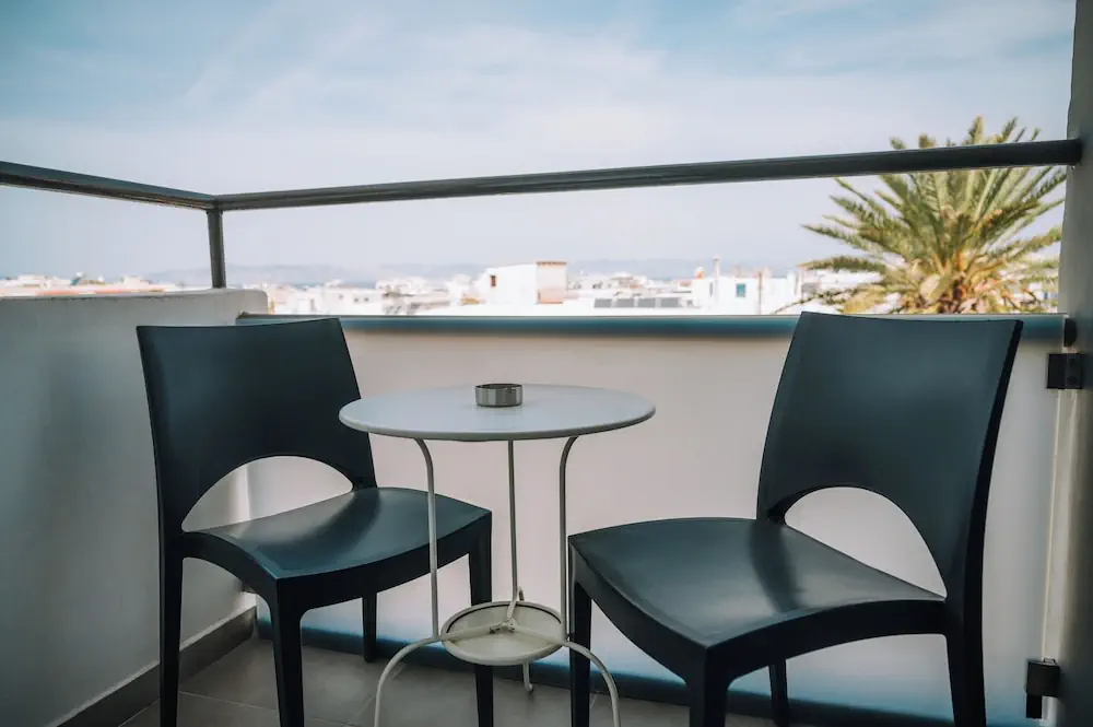 HOTEL: Amphitryon City Hotel