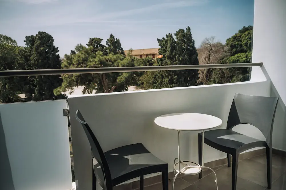 HOTEL: Amphitryon City Hotel