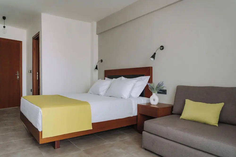 HOTEL: Amphitryon City Hotel