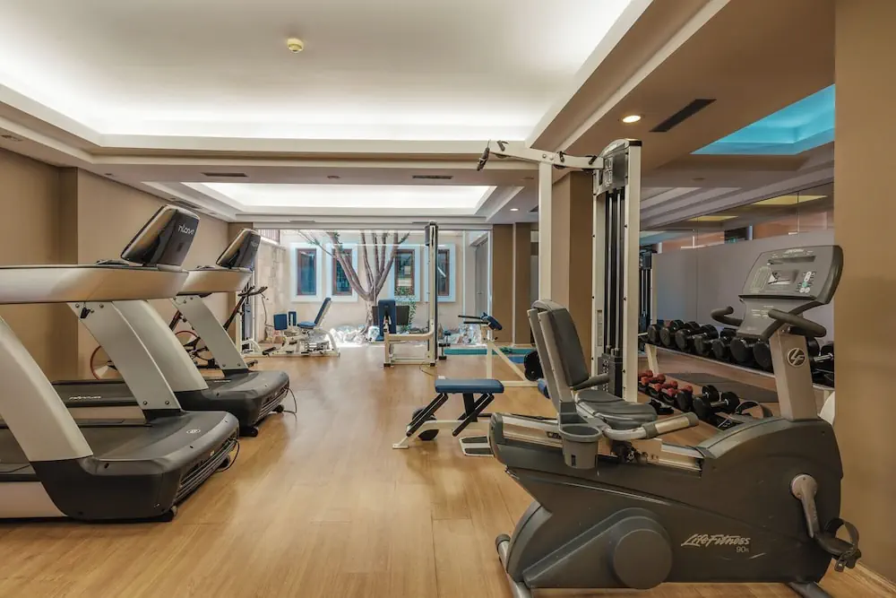 HOTEL: Lindos Breeze Beach Hotel