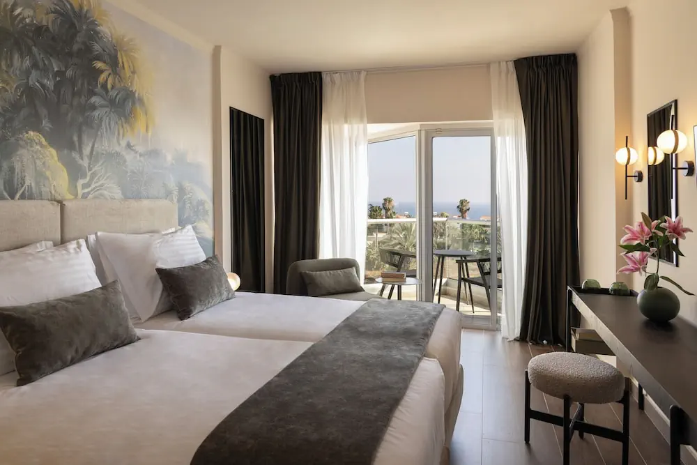 HOTEL: Cali Resort and Spa by Louis Hotels