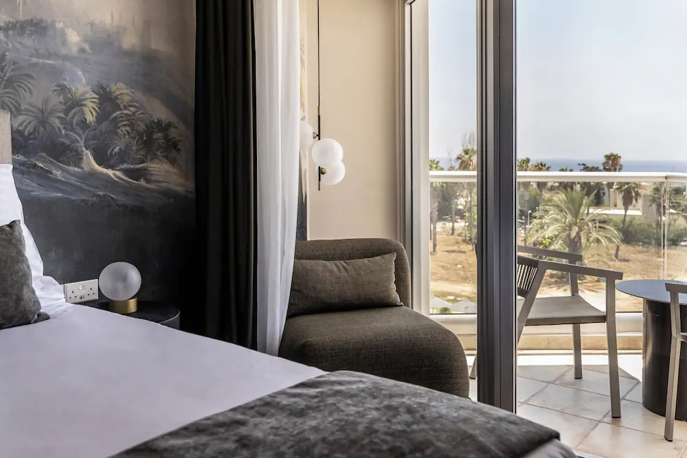 HOTEL: Cali Resort and Spa by Louis Hotels