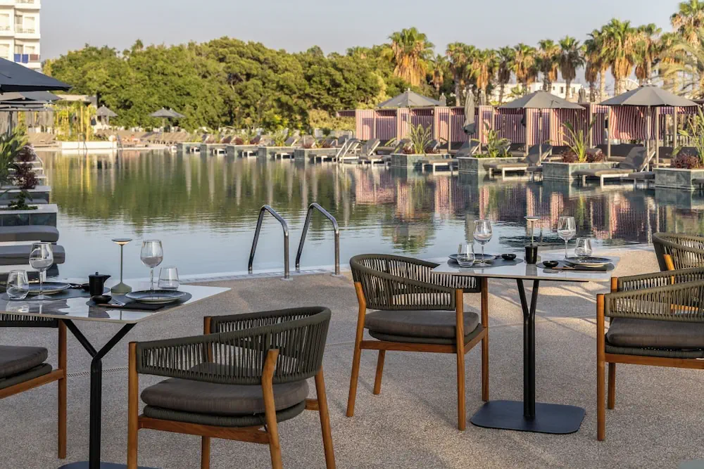 HOTEL: Cali Resort and Spa by Louis Hotels