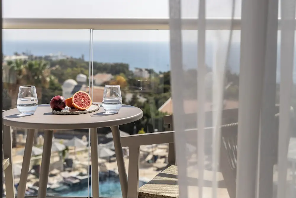 HOTEL: Cali Resort and Spa by Louis Hotels