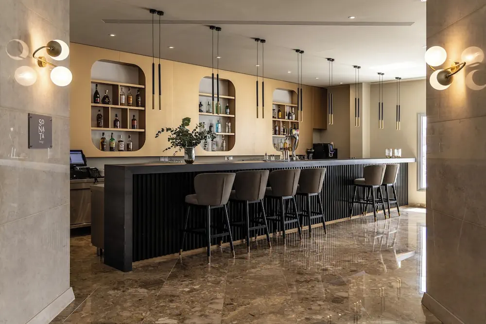 HOTEL: Cali Resort and Spa by Louis Hotels
