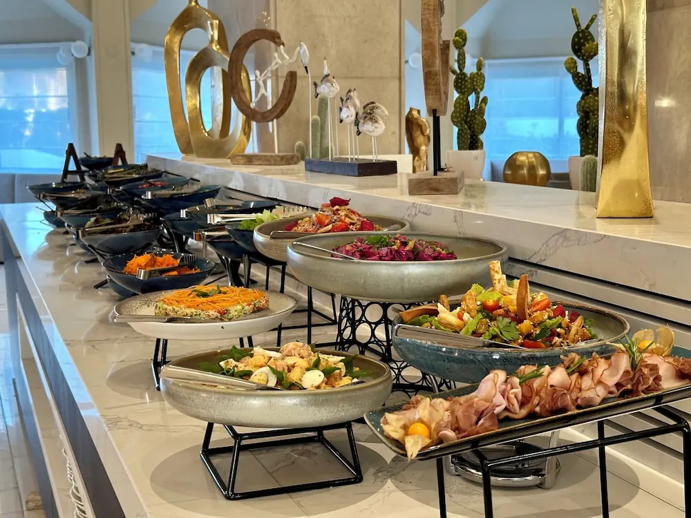 HOTEL: Cali Resort and Spa by Louis Hotels