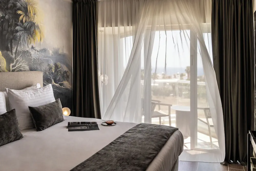 HOTEL: Cali Resort and Spa by Louis Hotels
