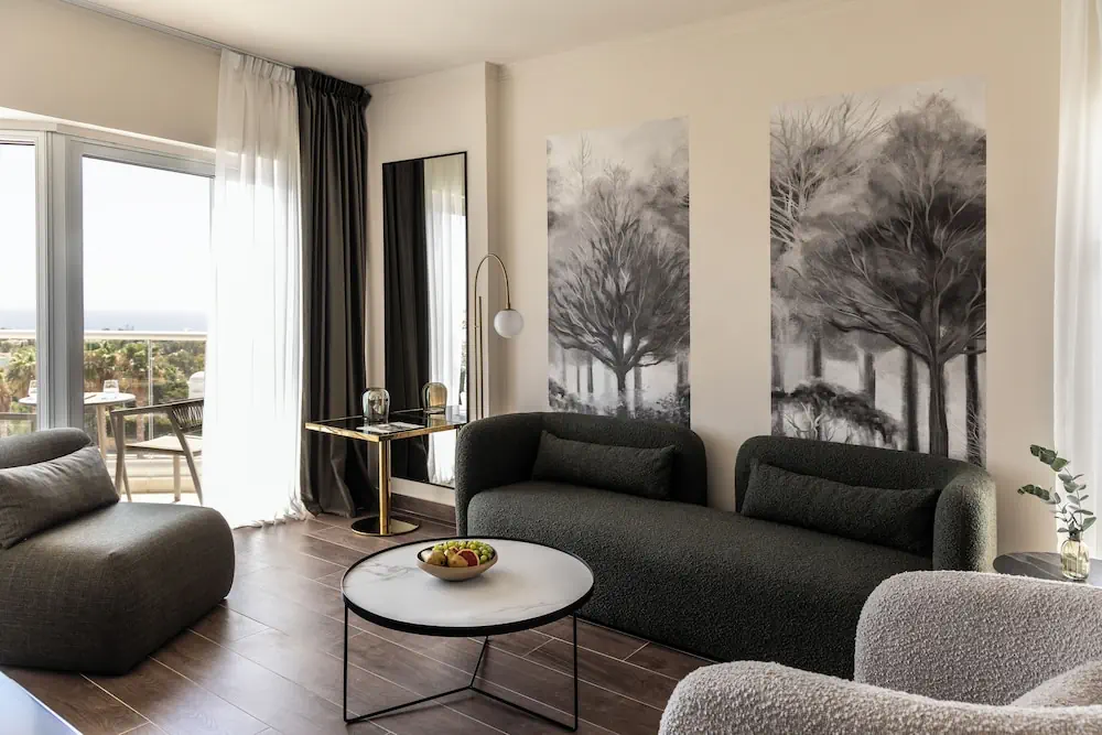 HOTEL: Cali Resort and Spa by Louis Hotels