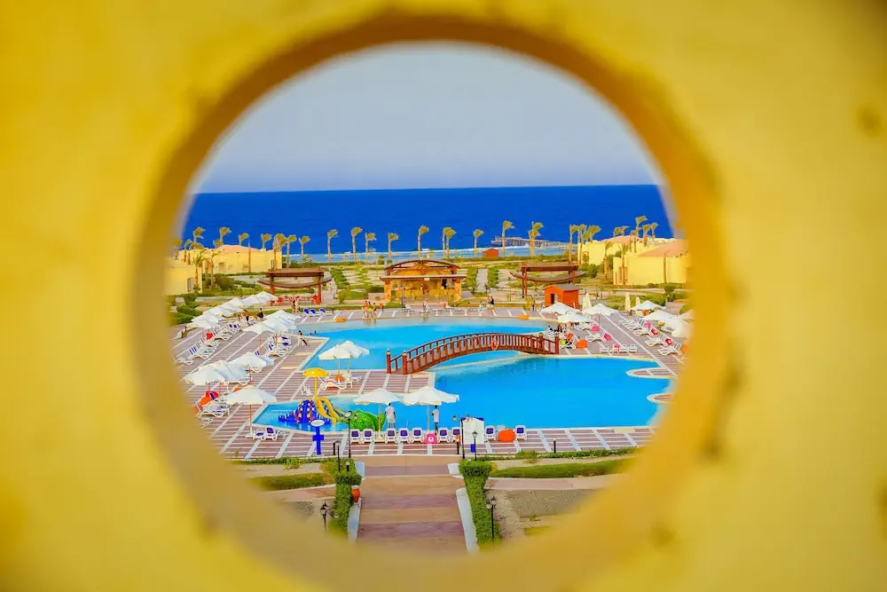 Amarina Queen Resort photo 0