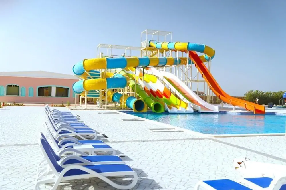 Amarina Queen Resort photo 2