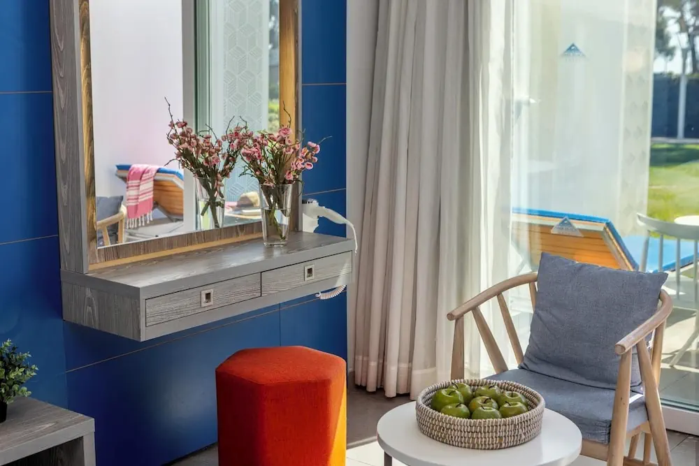HOTEL: Park Beach Hotel