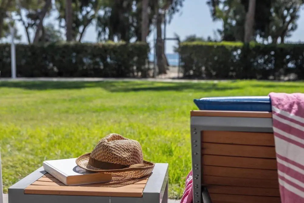 HOTEL: Park Beach Hotel