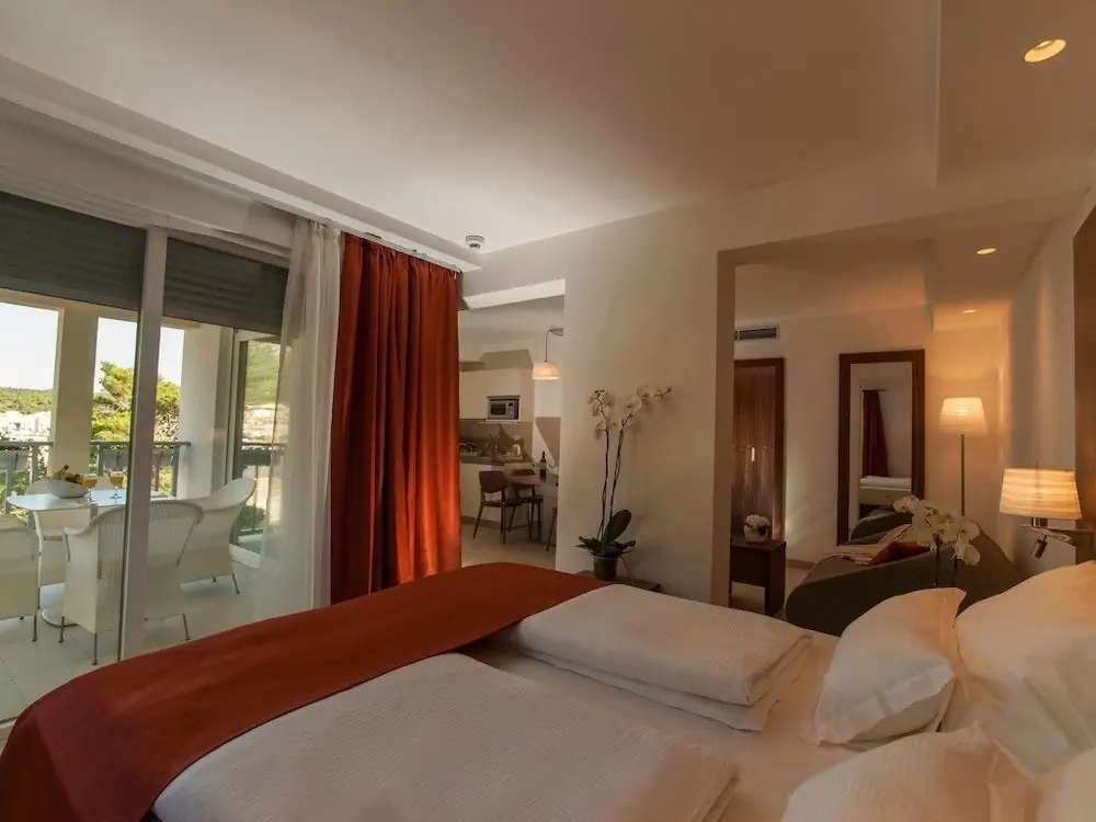 HOTEL: Aparthotel Miramare
