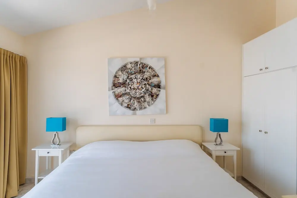 HOTEL: Vrachia Beach Hotel and Suites - Adults only