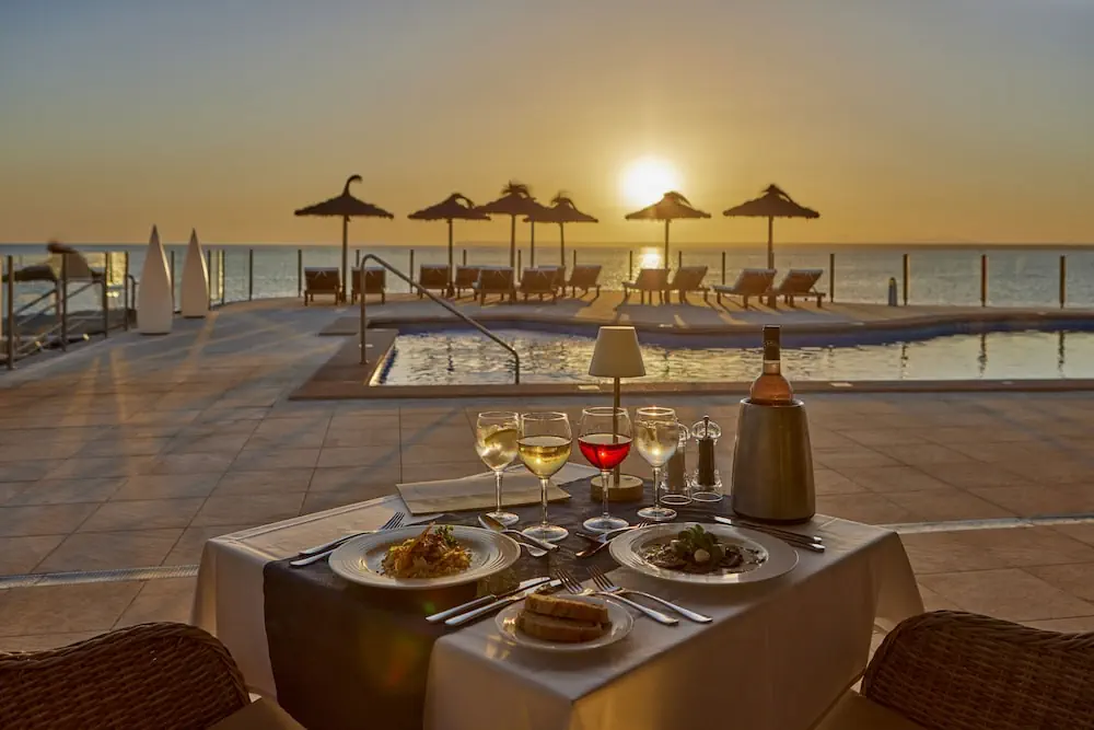HOTEL: Universal Hotel Cabo Blanco - Adults Only